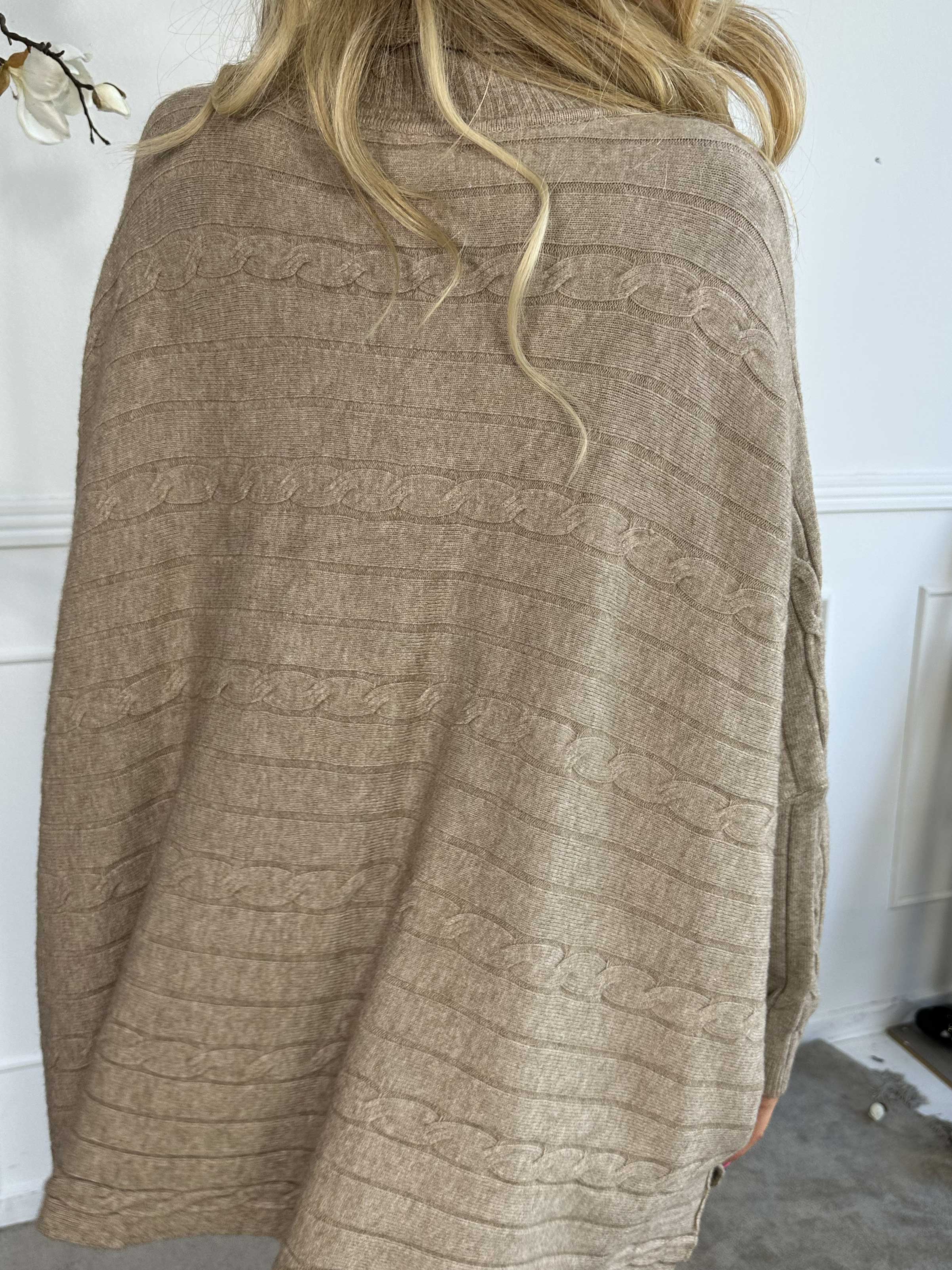 Diamond - Sød blød elastisk strik med turtleneck